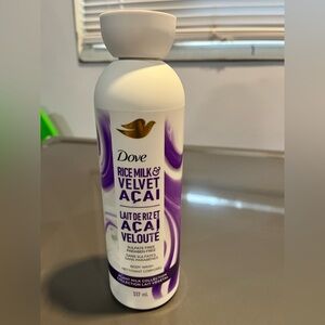 Rice Milk & Velvet Açaí Body Wash